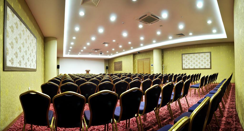 Demosan Hotel Karaman Екстер'єр фото