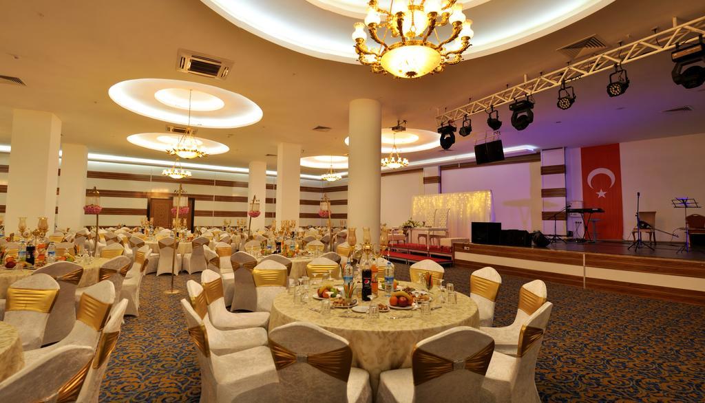 Demosan Hotel Karaman Екстер'єр фото