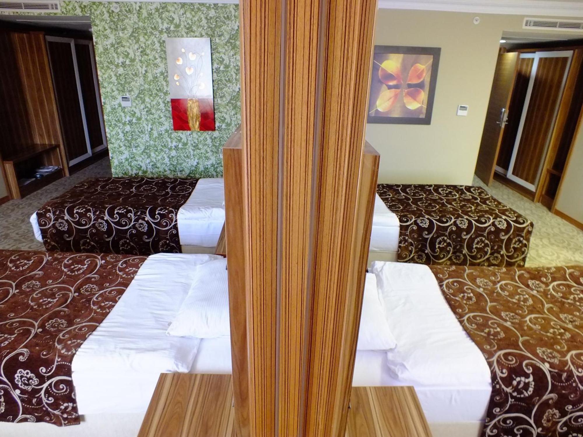 Demosan Hotel Karaman Екстер'єр фото