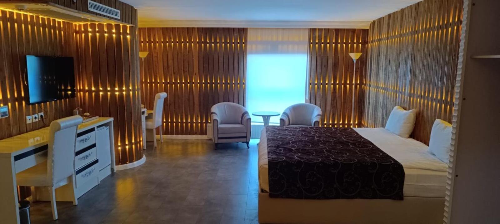 Demosan Hotel Karaman Екстер'єр фото